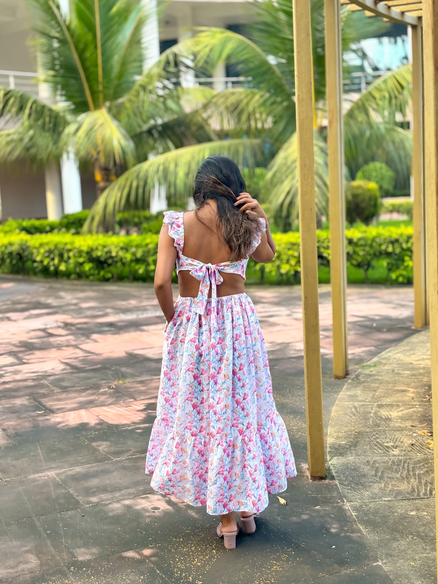 Floral splash- Tied back fit and flare dress