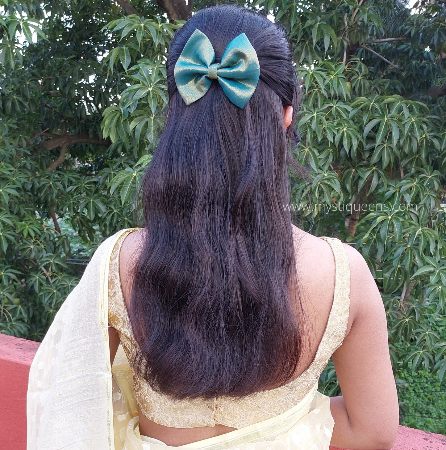 Teal Shine Bow